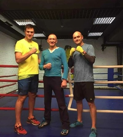 Тренировки по боксу групповые  Клуб единоборств "Груша" (12 тренировок) - купить в Адымаше